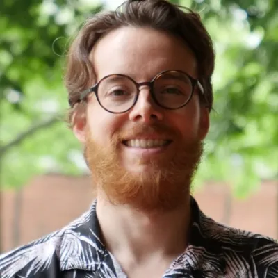 Headshot of Mark Wade.